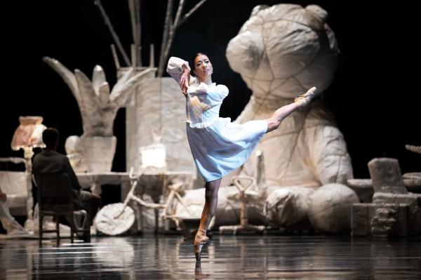 «Золотая Маска» привезёт в Петербург екатеринбургские балеты и московскую драму